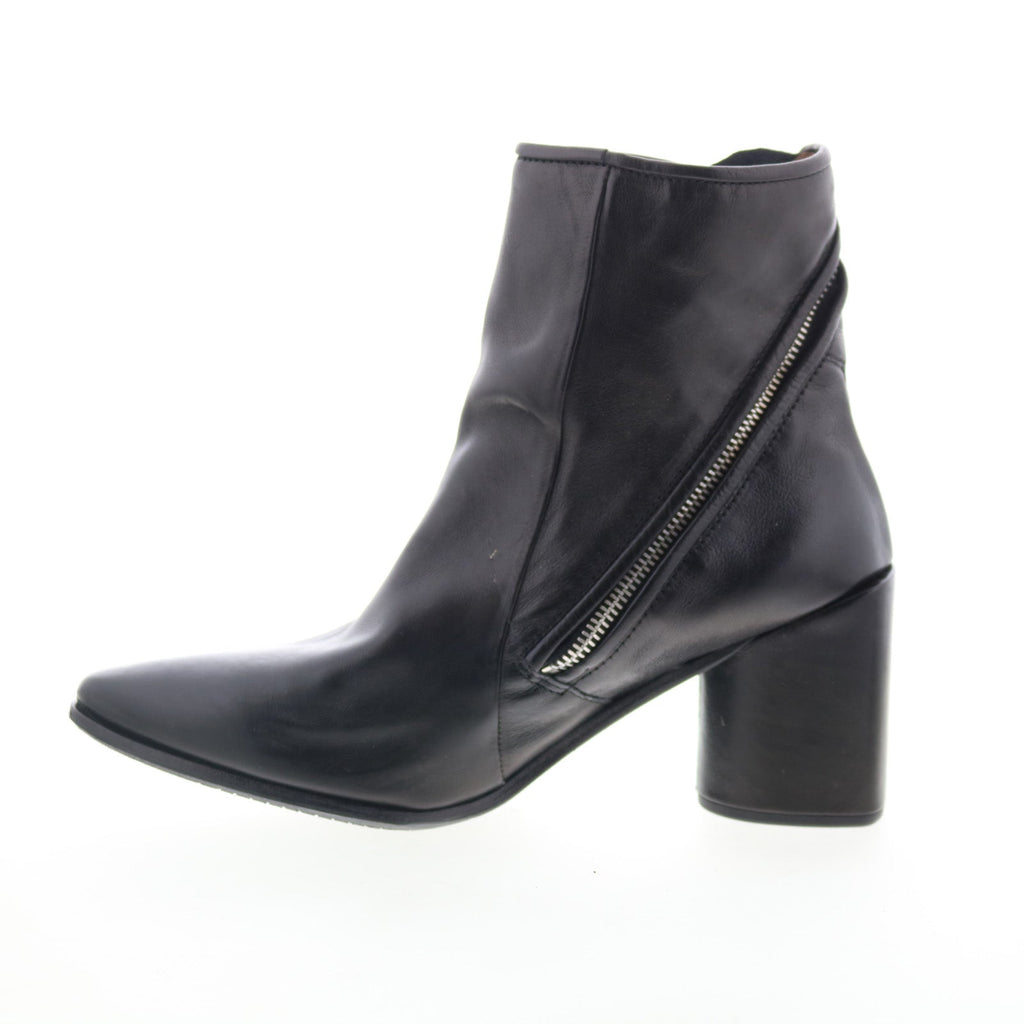 Earl Womens Black Leather Zipper Ankle & Booties Boots