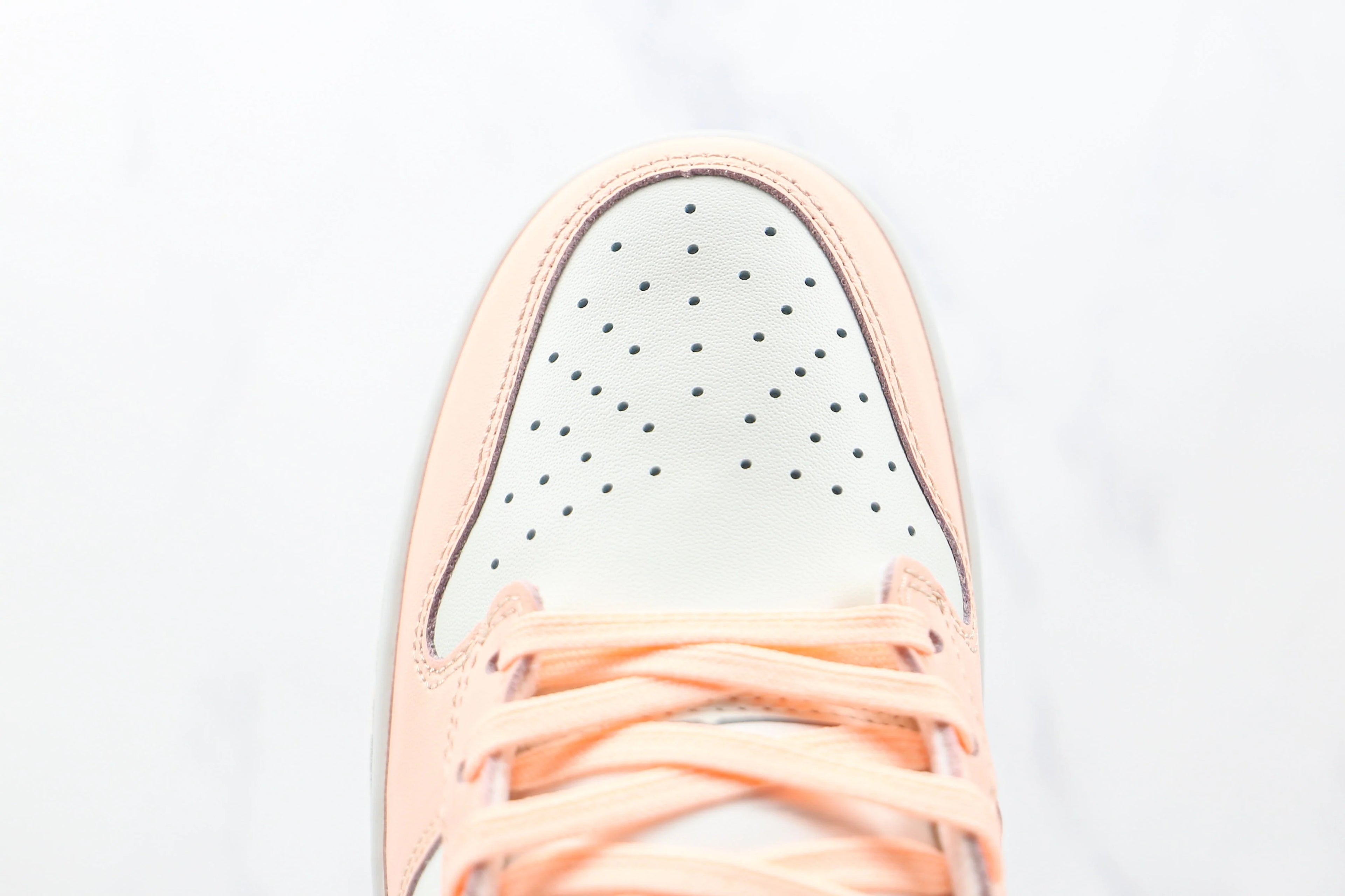 Nike Dunk High Crimson Tint