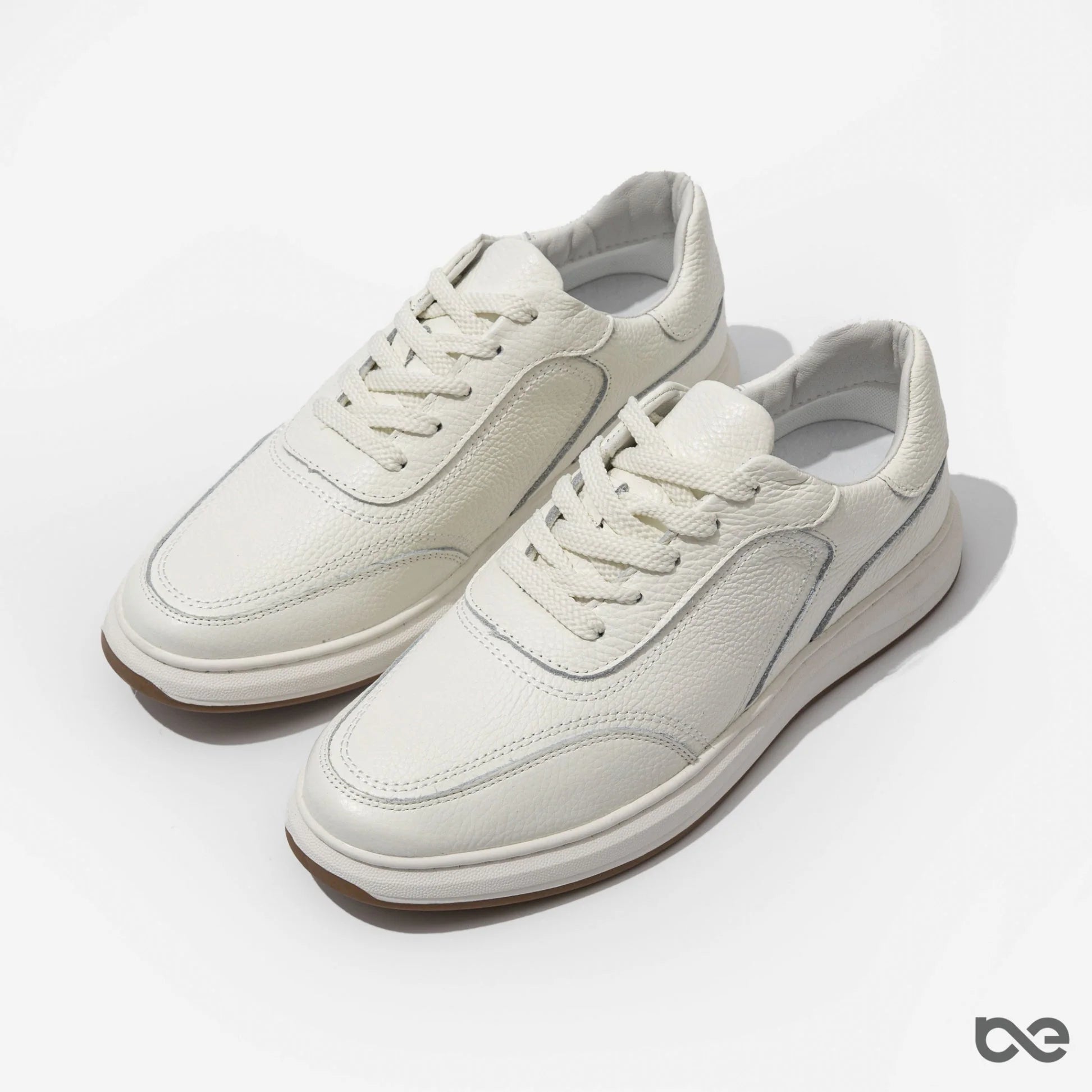 ARCTIC WHITE SNEAKER
