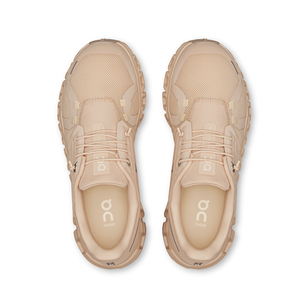Women's Cloud 6 in Sand/Sand
