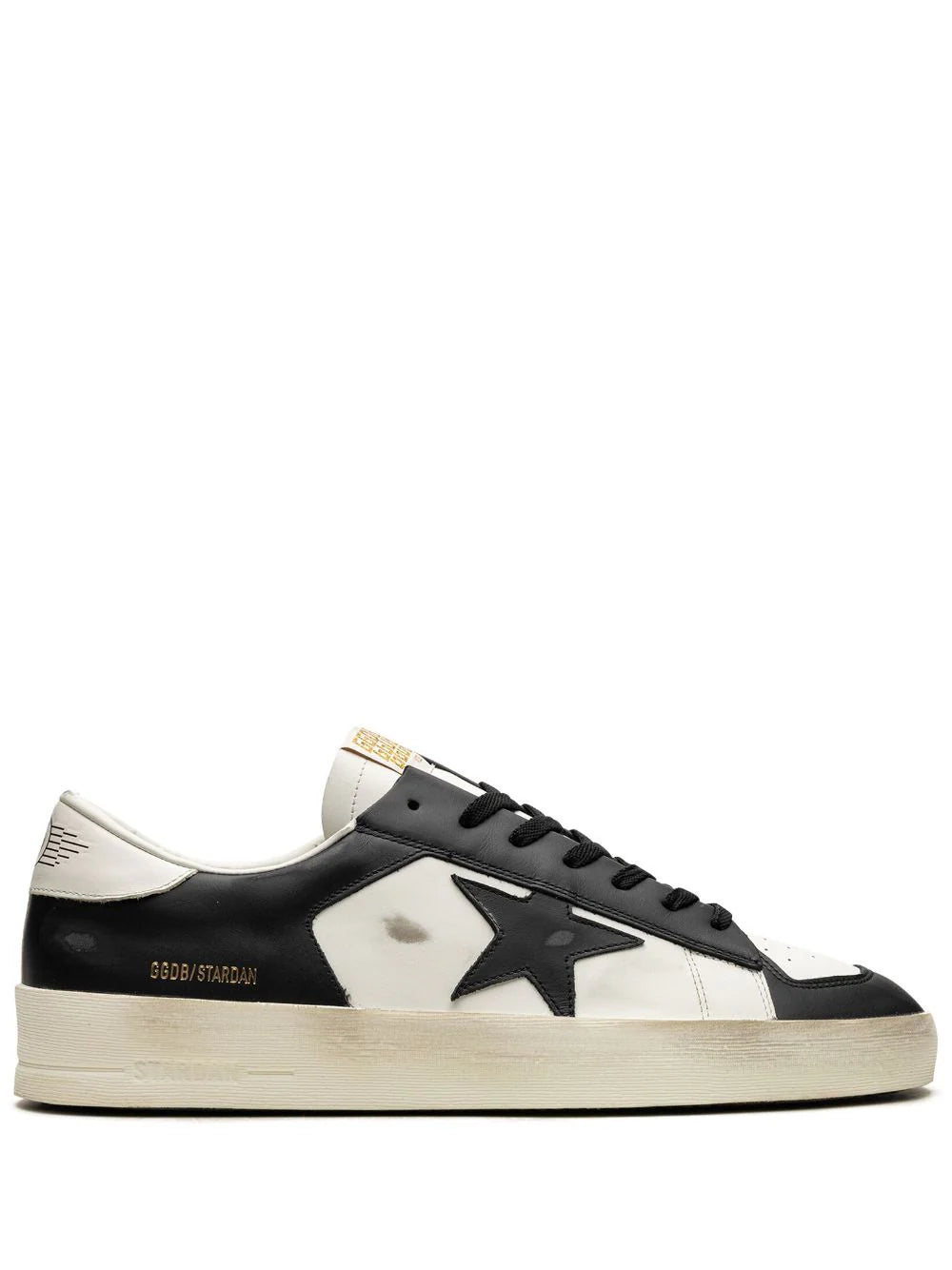 Golden Goose modelo Stardan