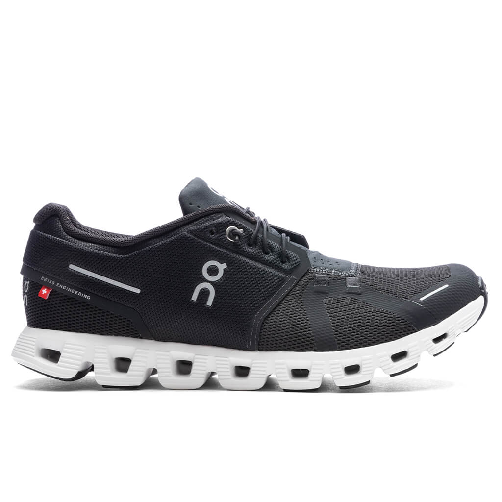 Cloud 5 Black White