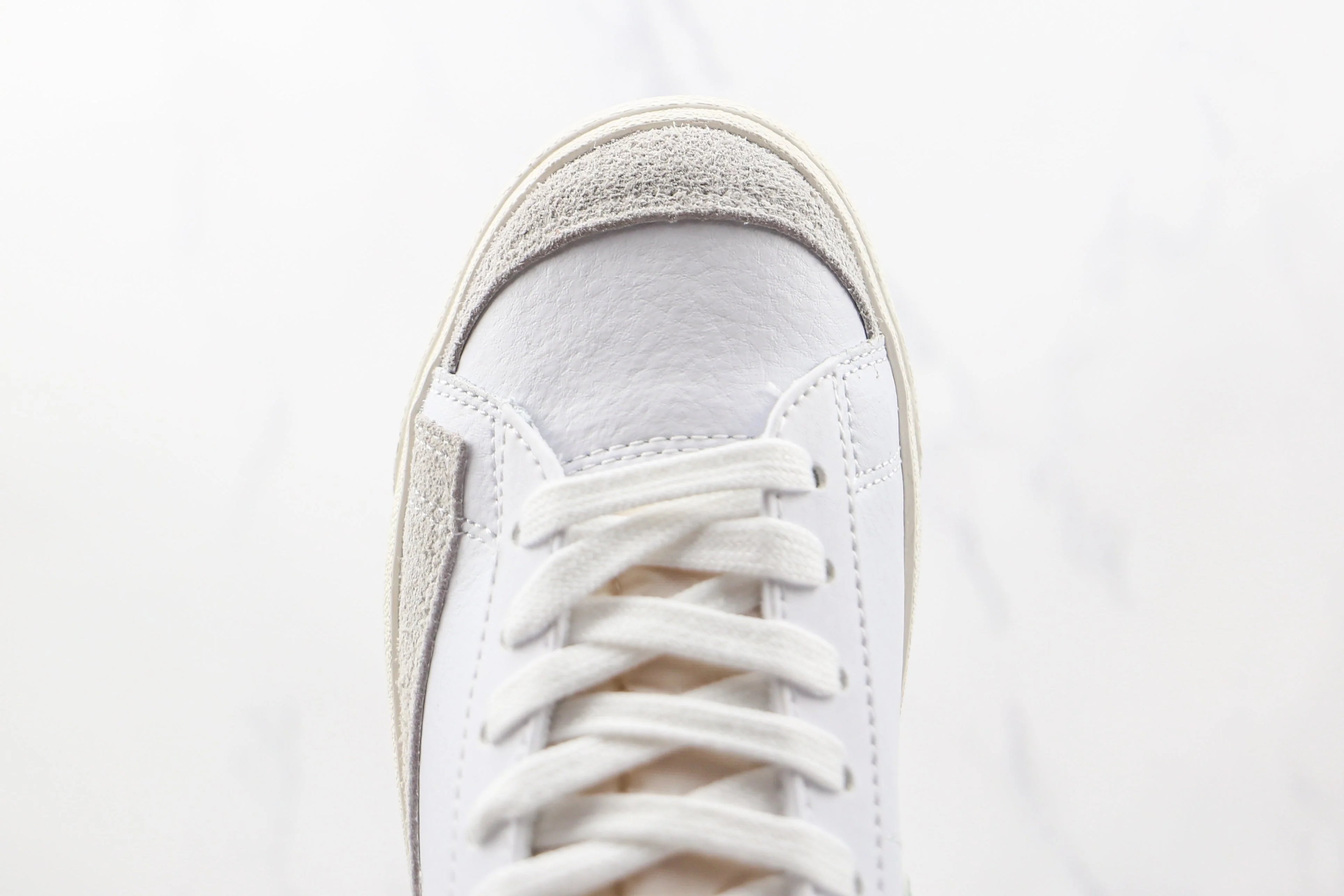 Nike Blazer Mid 77 White Pine Green