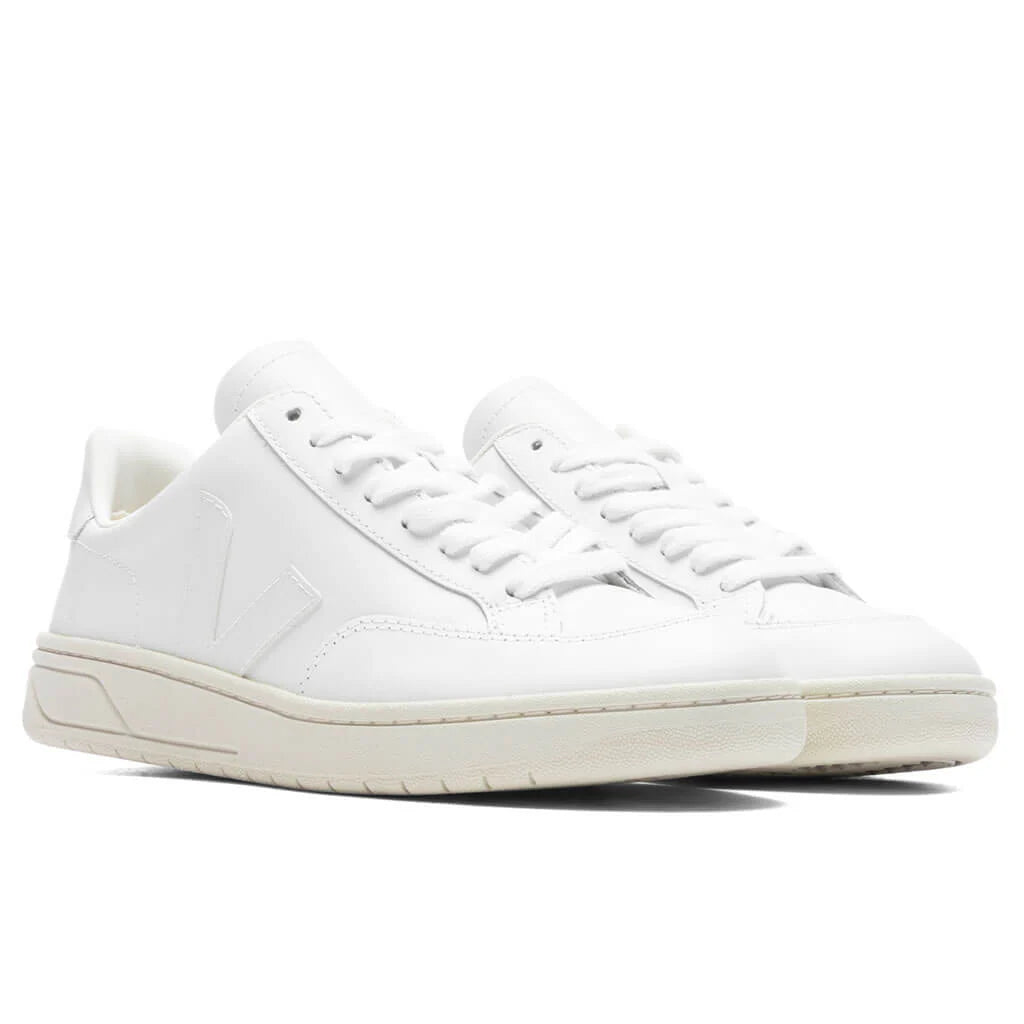 V 12 Leather Extra White