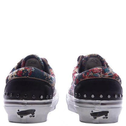 OTW Old Skool 36 Vibram Floral Rivets Black