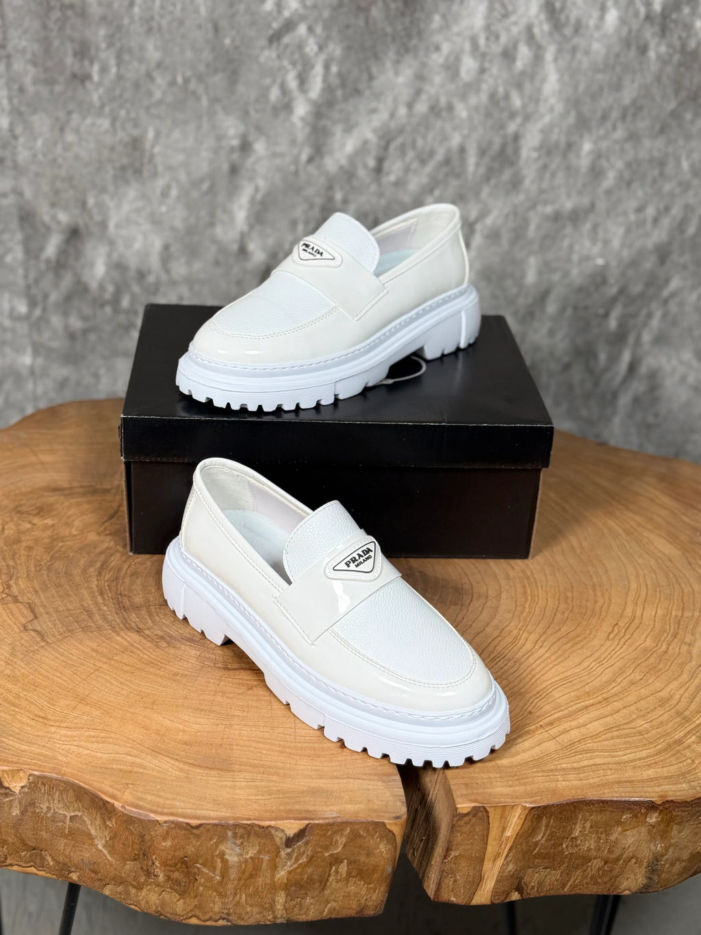 PRADA İTHAL CASUAL MODEL