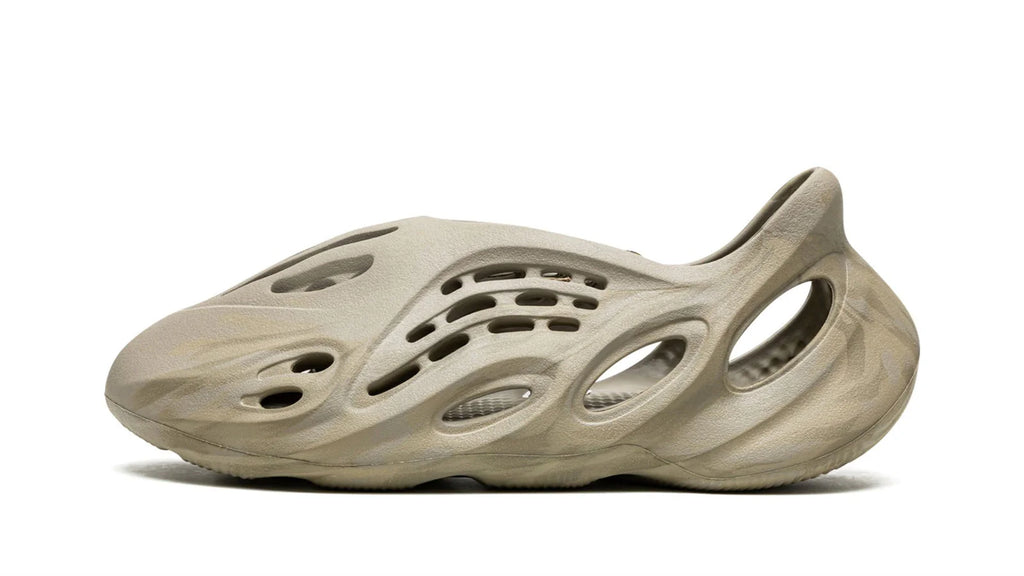 YEEZY FOAM RUNNER Stone Sage
