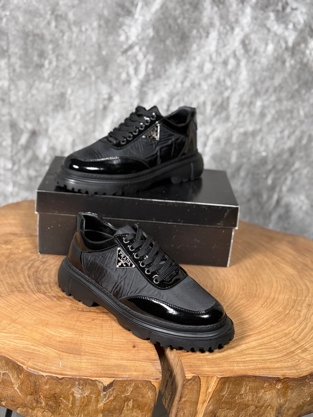 PRADA KLASİK İTALYAN 2