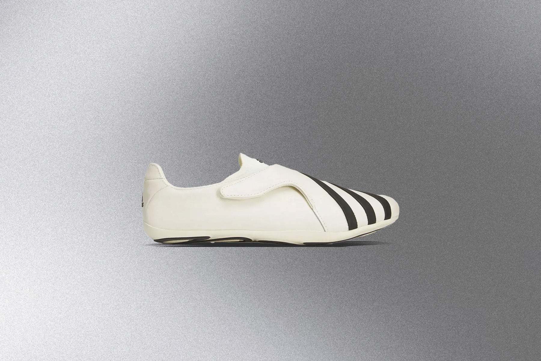 adidas Originals x Pharrell Williams Virginia Vario Flat Earther Crew White Core Black
