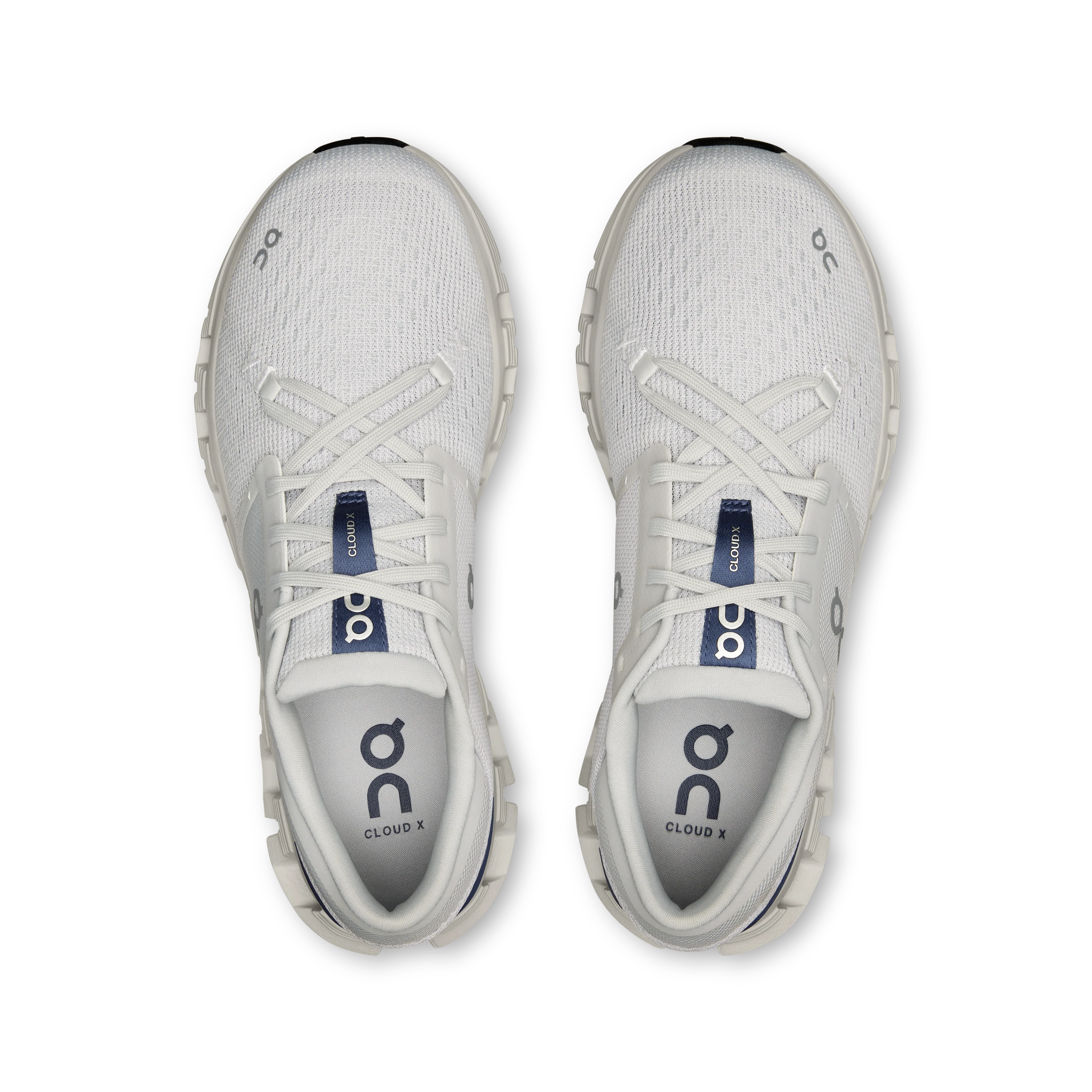 Women's Cloud X 4