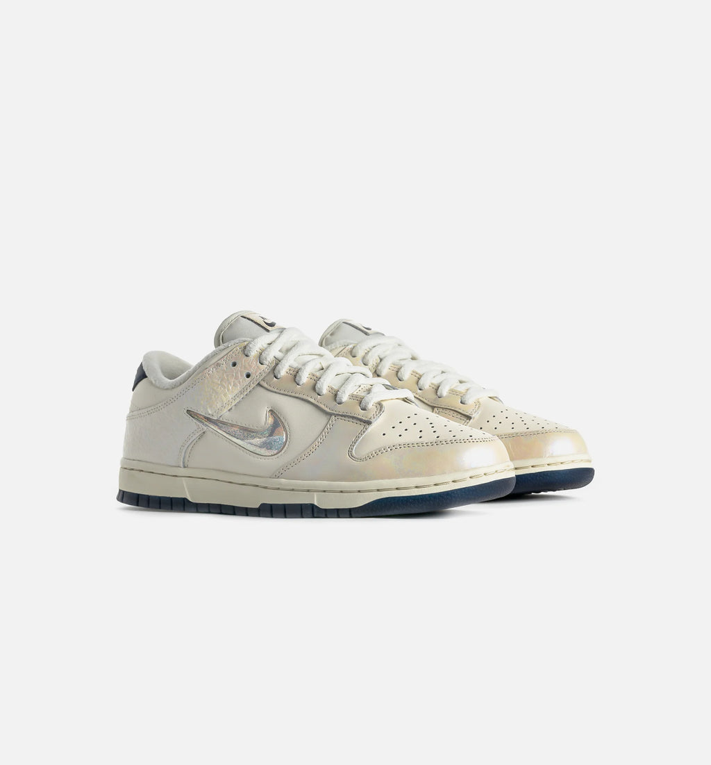 Dunk Low Metallic Jewel Swoosh Womens Lifestyle Shoe Soft Pearl Midnight Navy Midnight Navy Multi Color