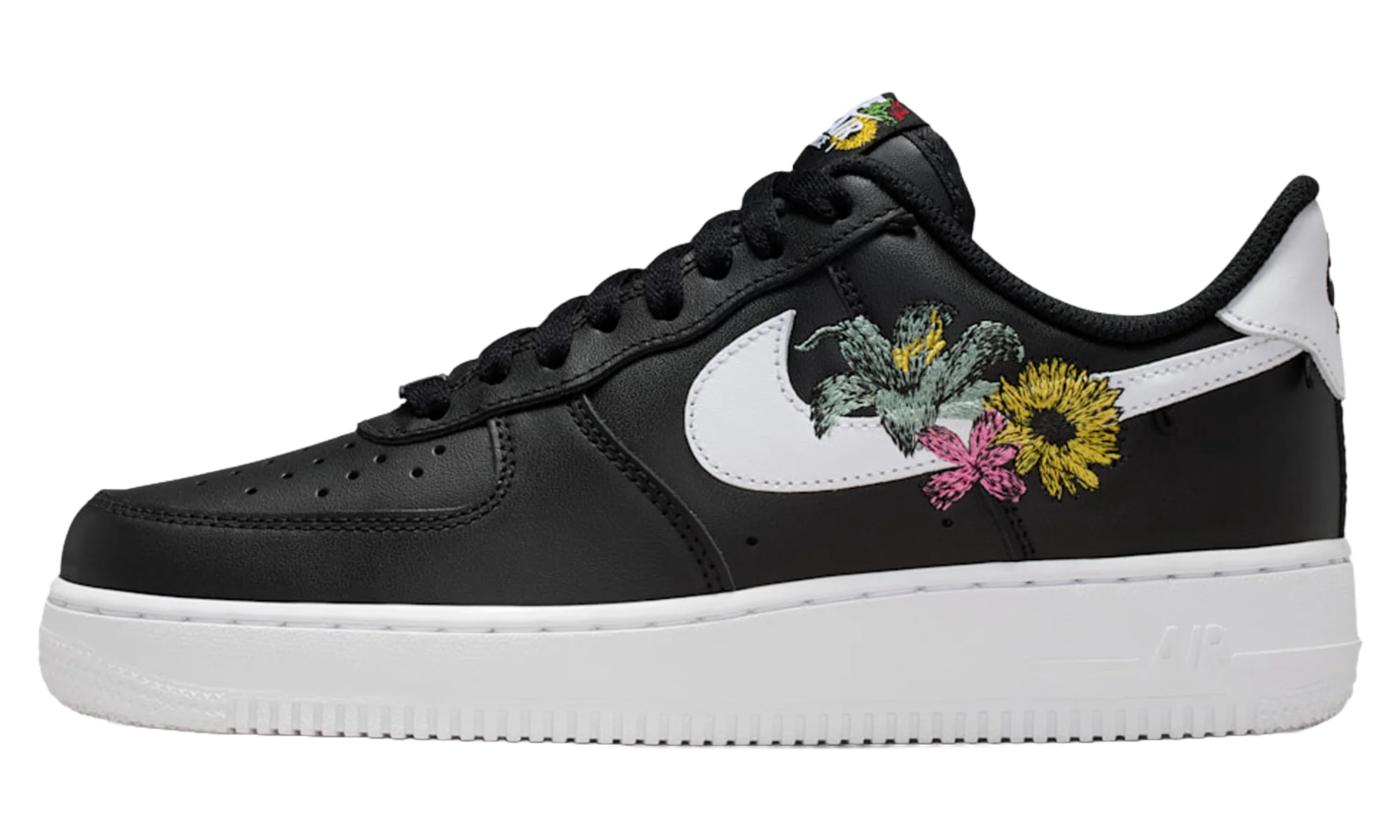 W Air Force 1 '07 Premium "Now Accepting All Flowers'" IB6644 001
