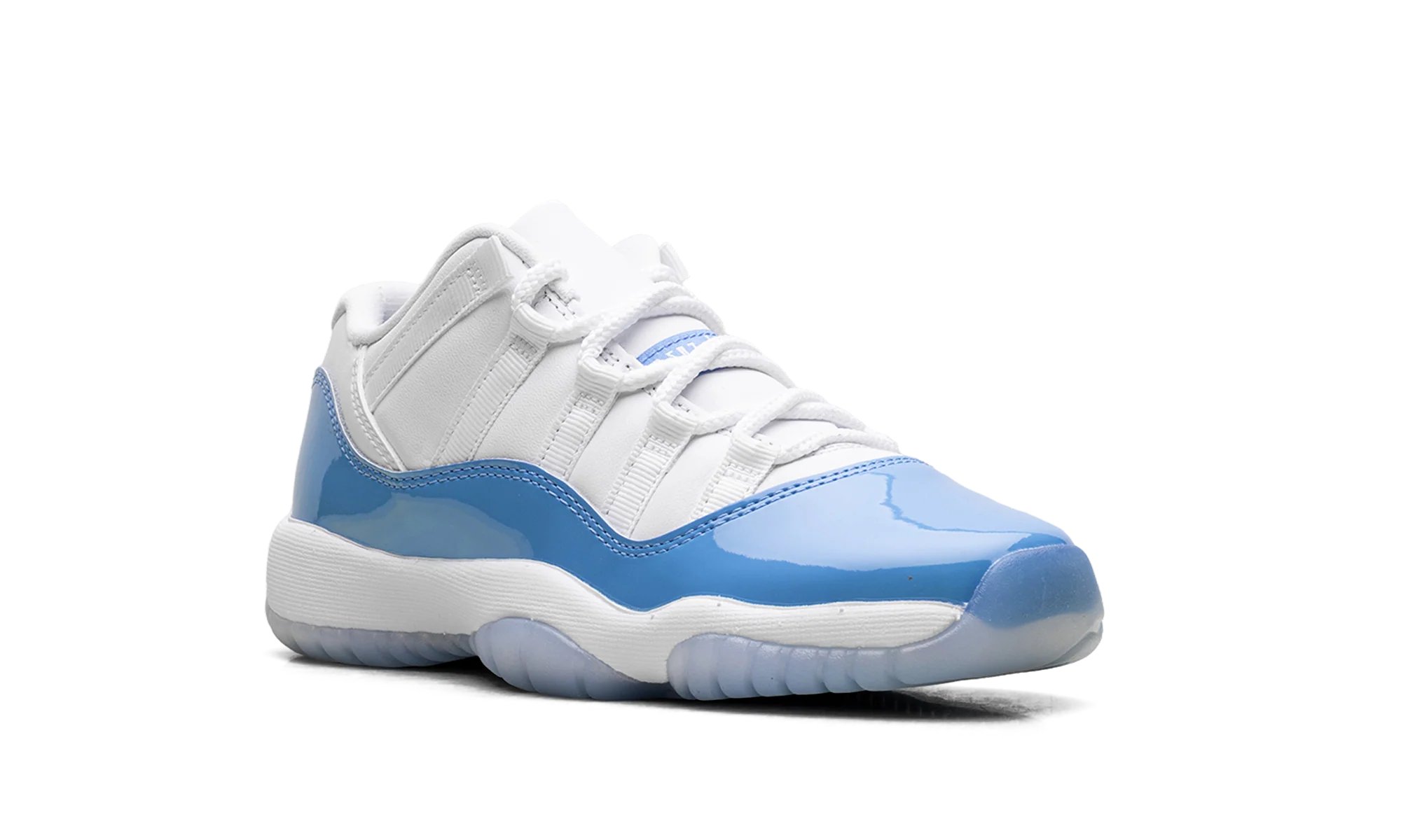 Jordan 11 Retro Low GS "University Blue (2026)" FV5121 100