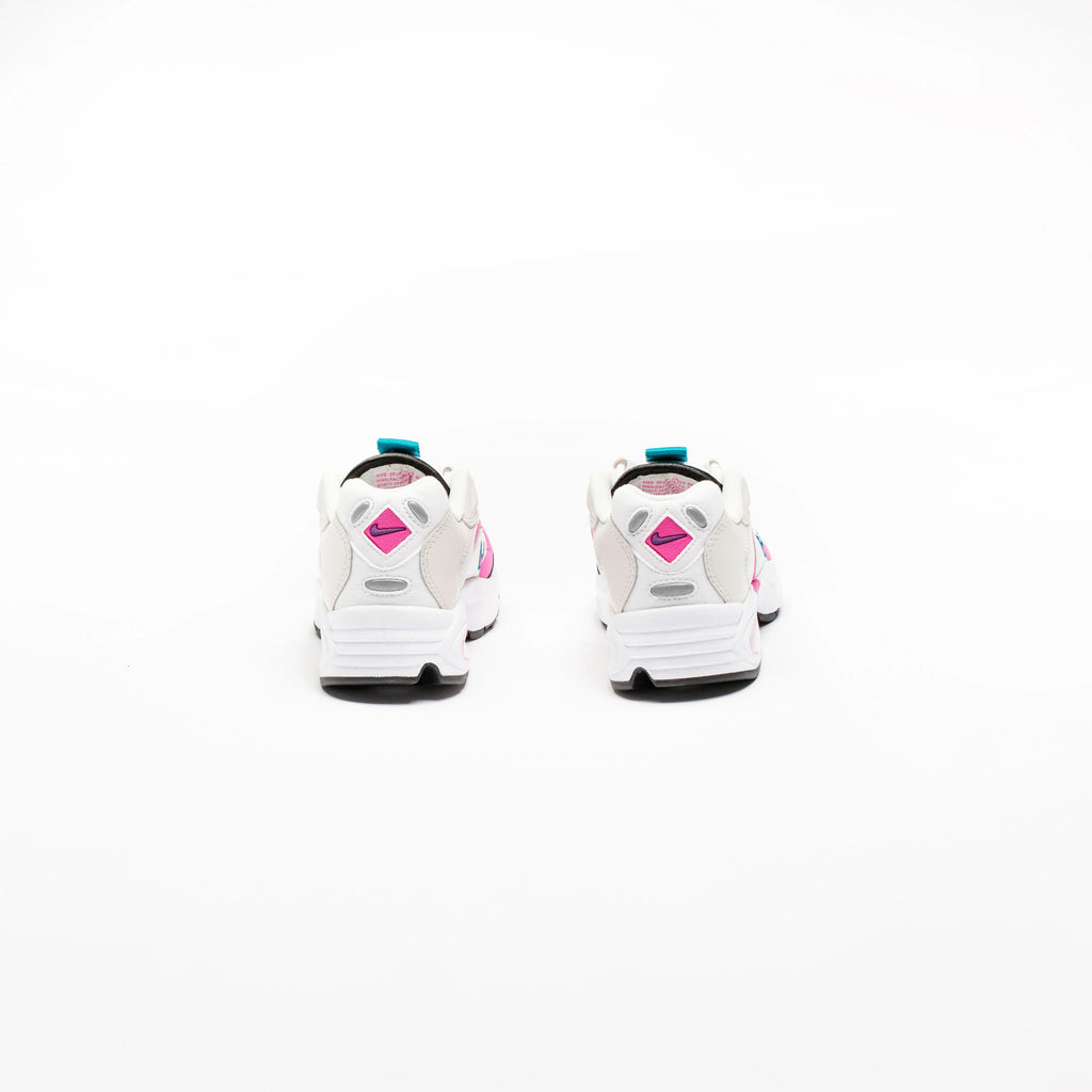 Air Max Triax 96 Womens Lifestyle Shoe White Pink
