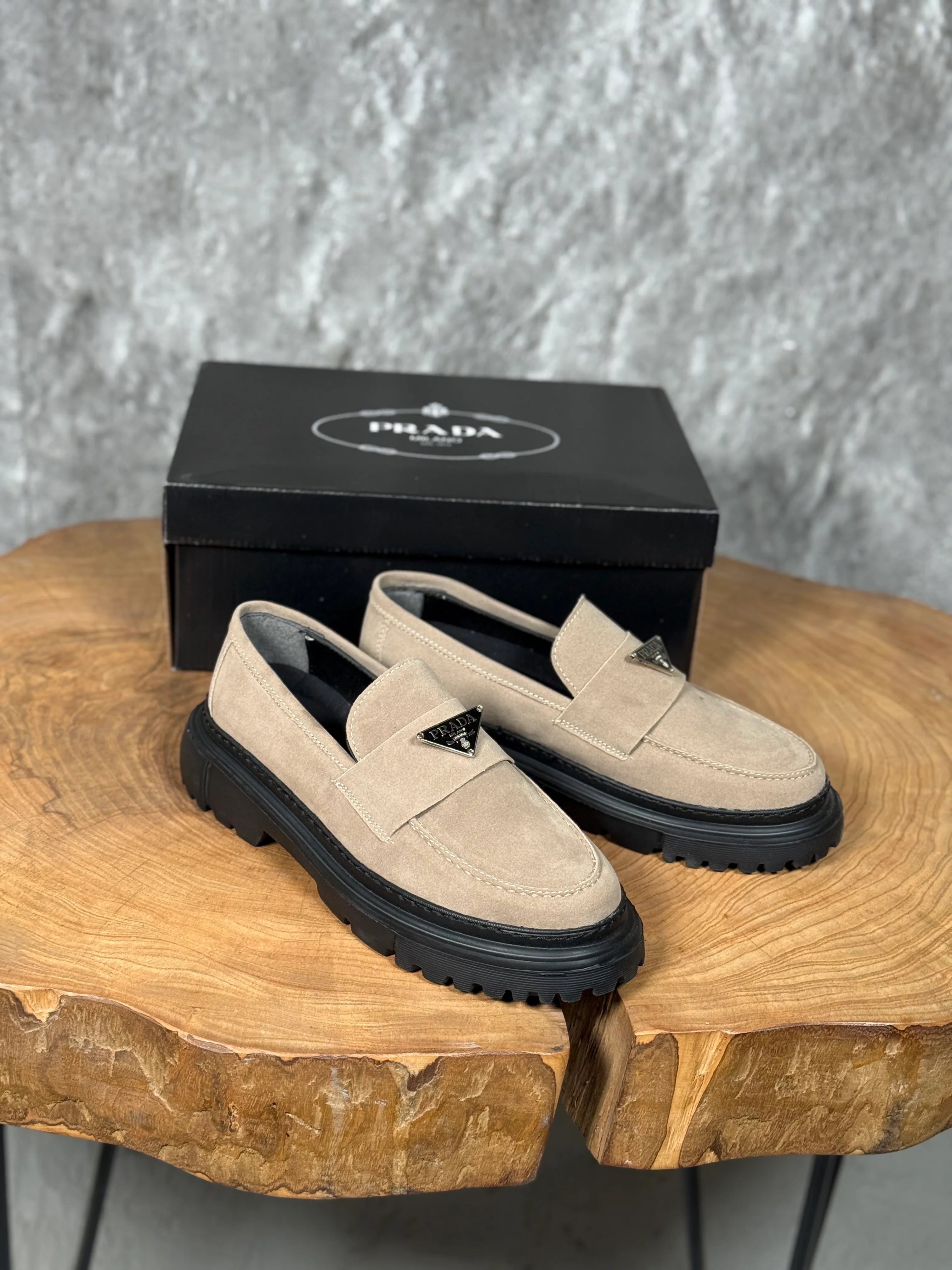 PRADA İTHAL CASUAL MODEL
