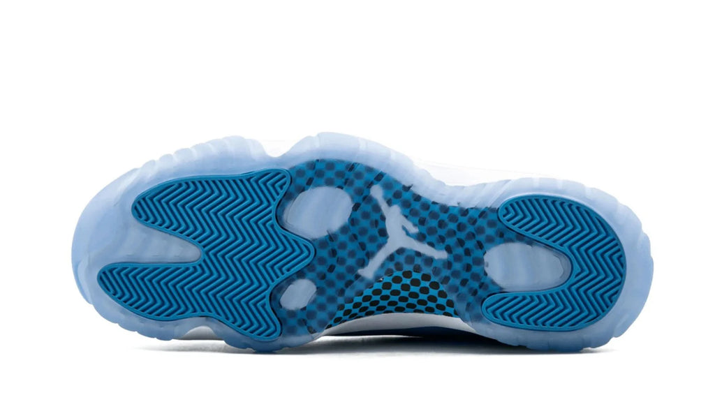 Air Jordan 11 Retro Low UNC