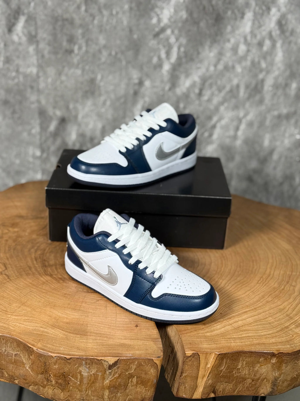NIKE JORDON MODEL