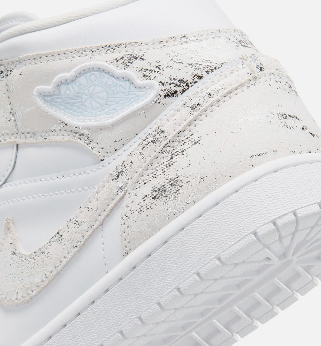 Air Jordan 1 Mid SE Mens Lifestyle Shoe White White White Field Silver