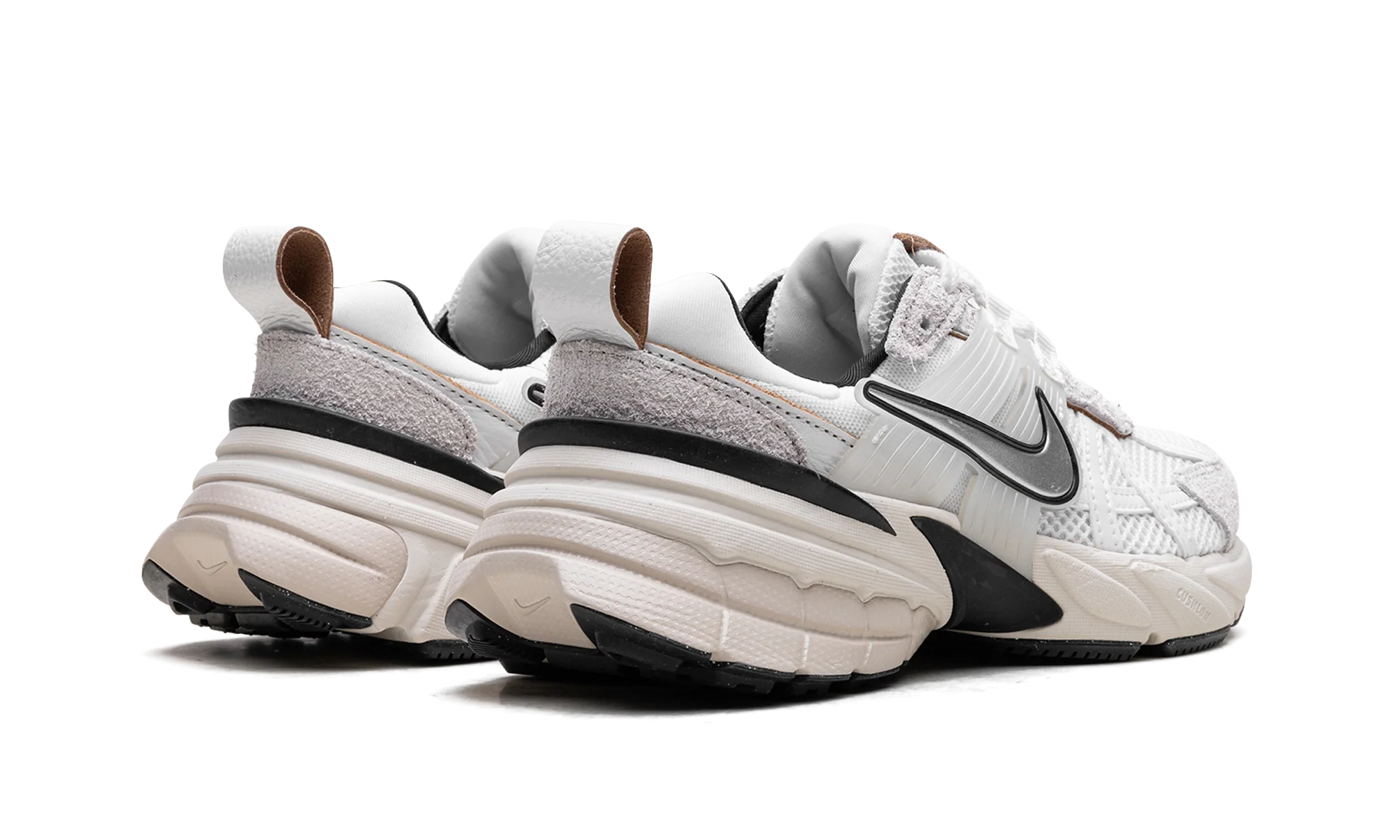 V2K Run Wmns"Summit White" FN6703 100