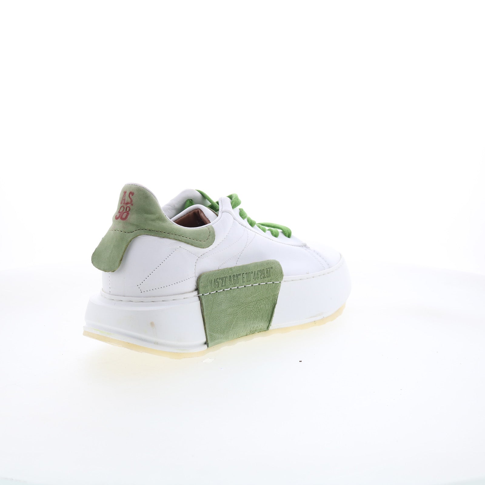 Hannie Womens White Leather Lace Up Lifestyle Sneakers Shoes