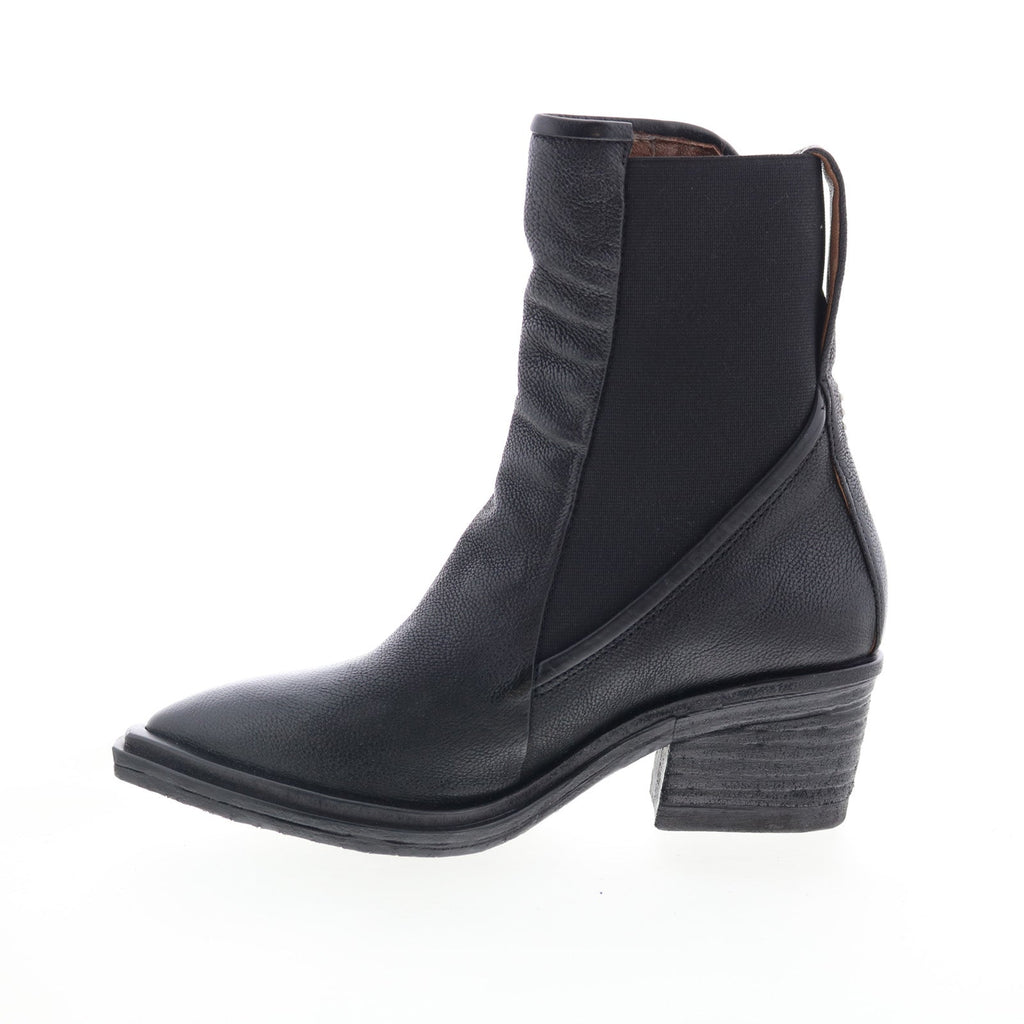 Imogene Womens Black Leather Slip On Ankle & Booties Boots