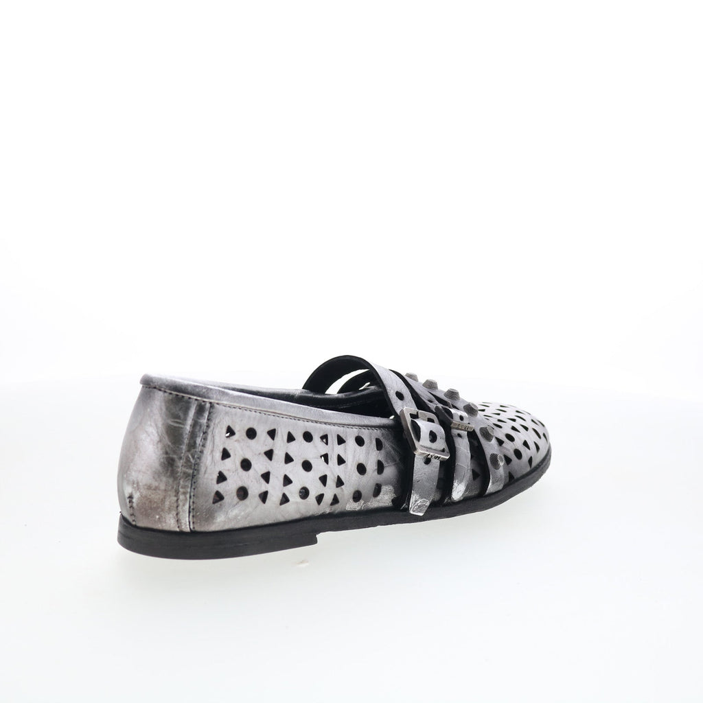 Jett Womens Silver Leather Hook & Loop Loafer Flats Shoes