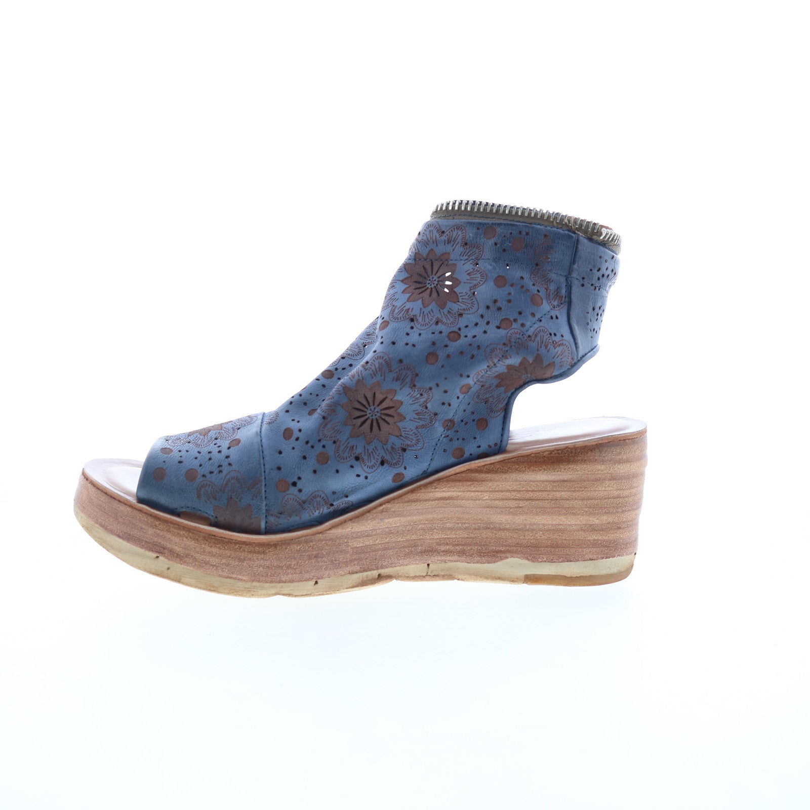 Naylor Floral Womens Blue Leather Zipper Wedges Sandals Shoes