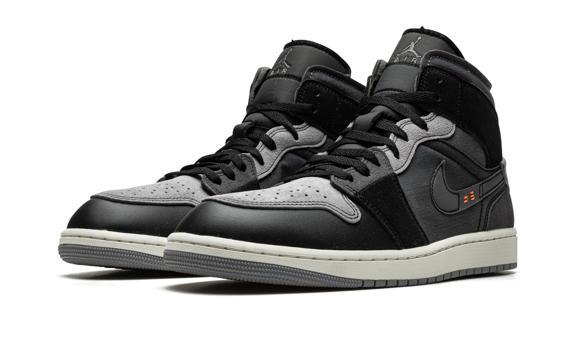 1 Mid SE Craft "Inside Out - Black" DM9652 001
