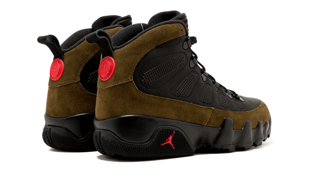 9 Retro Boot NRG "Olive" AR4491 012