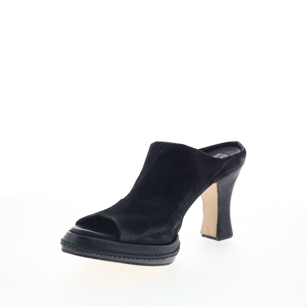 Vannie Womens Black Suede Slip On Heeled Sandals Shoes
