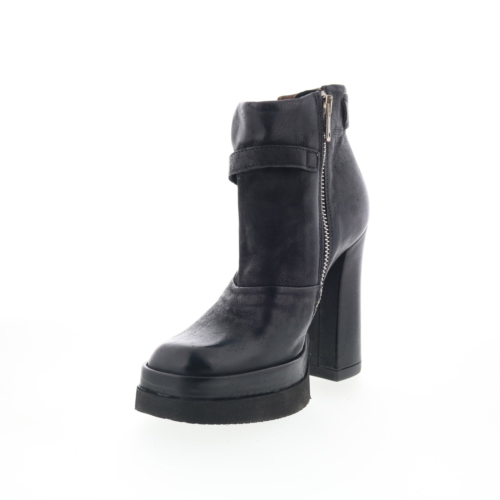 Vinal Womens Black Leather Zipper Ankle & Booties Boots