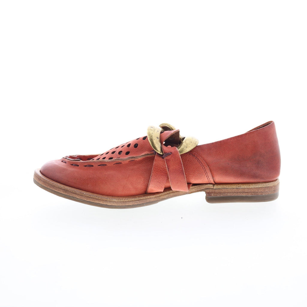 Zander Womens Red Leather Slip On Loafer Flats Shoes